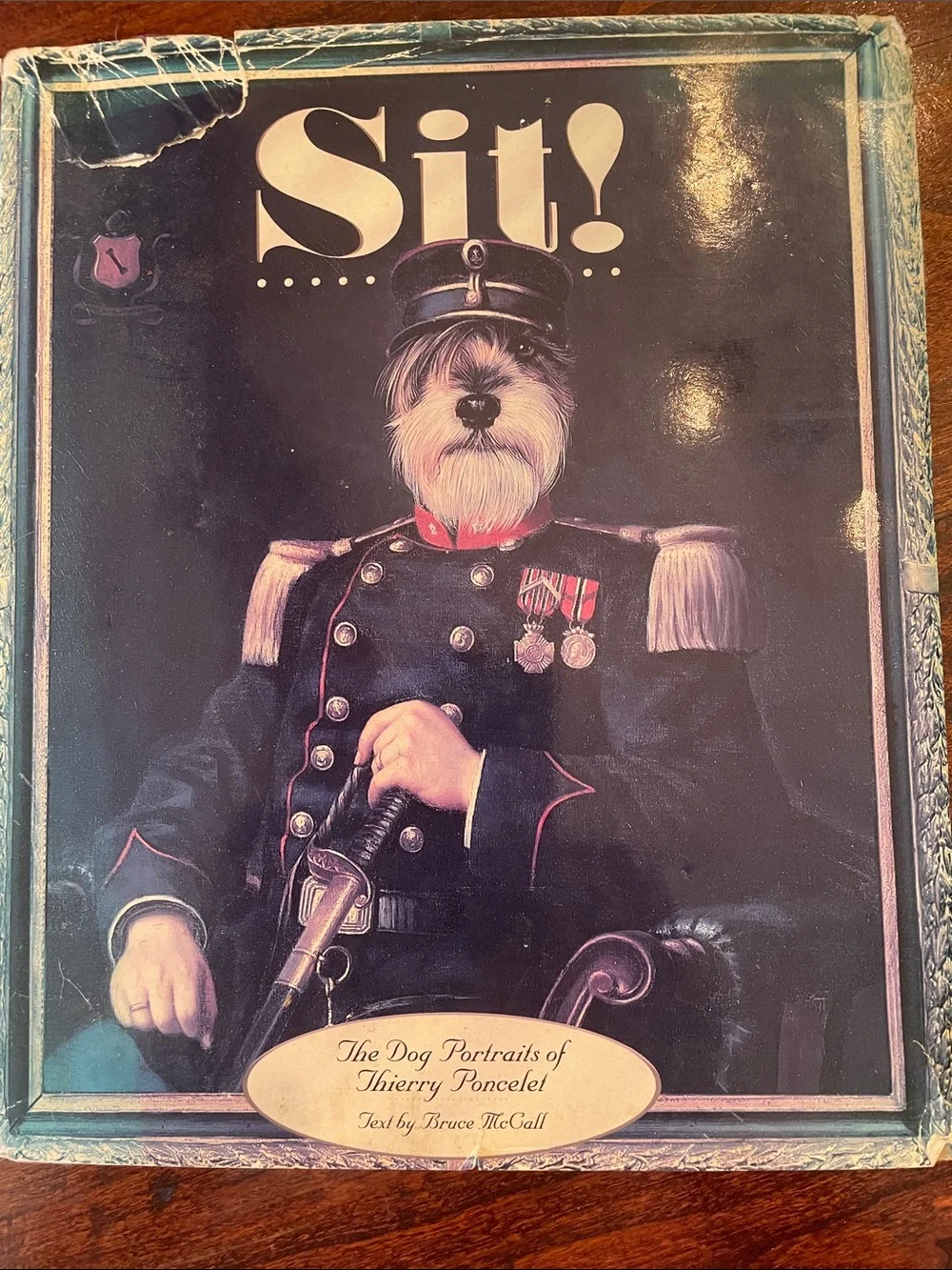 91 pp filled with fabulous dog portraits. Dust cover has a taped rip